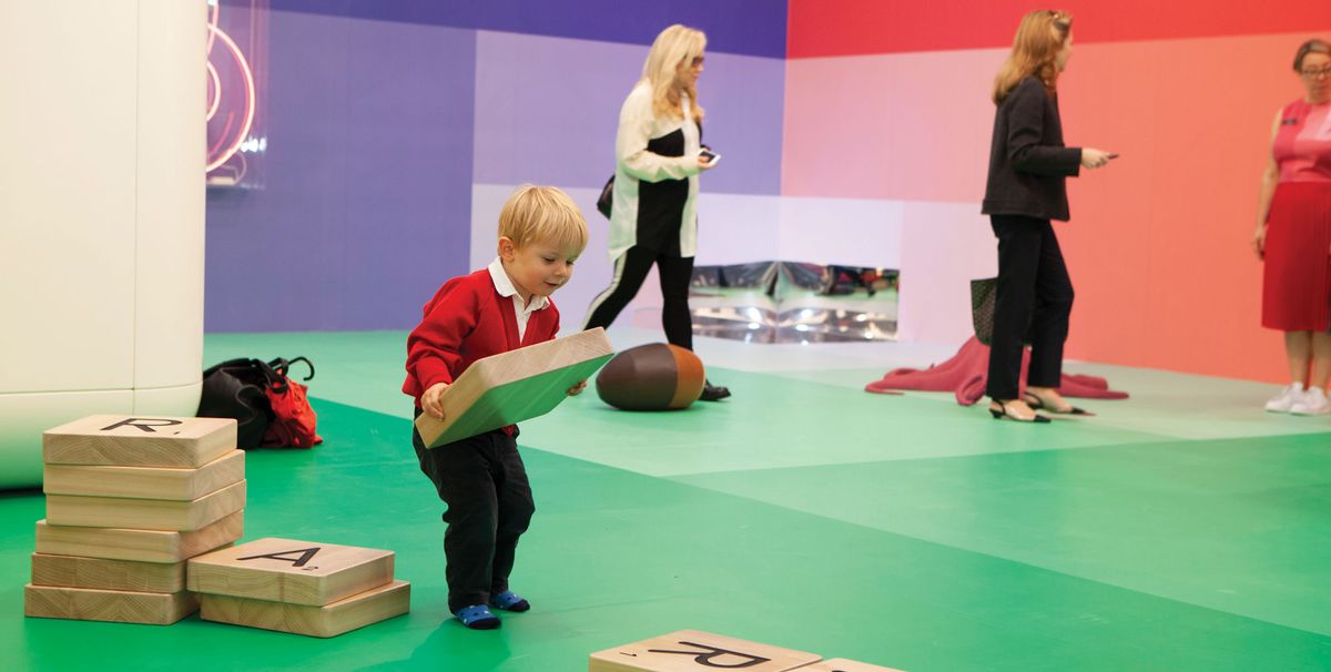 In 2014, Gagosian devoted its entire booth at Frieze London to a space for children, featuring Carsten Höller’s Gartenkinder © David Owens