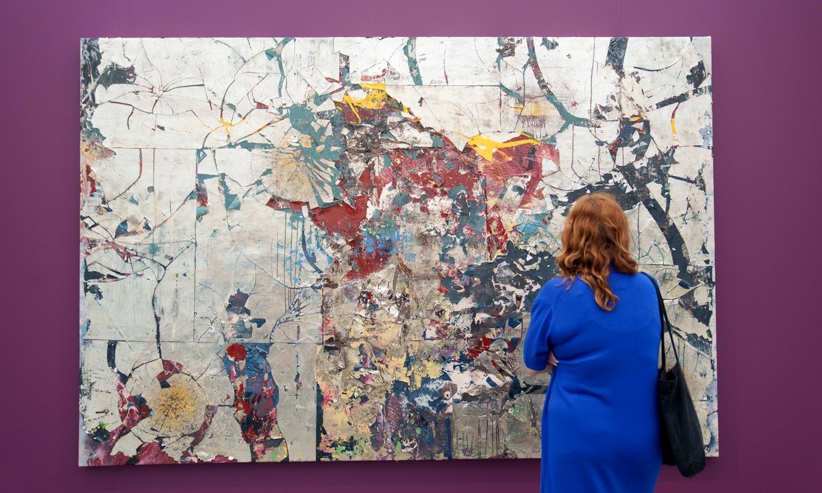 Los Angeles museum triumvirate makes Frieze purchases – The Art Newspaper Los Angeles museum triumvirate makes Frieze purchases – The Art Newspaper