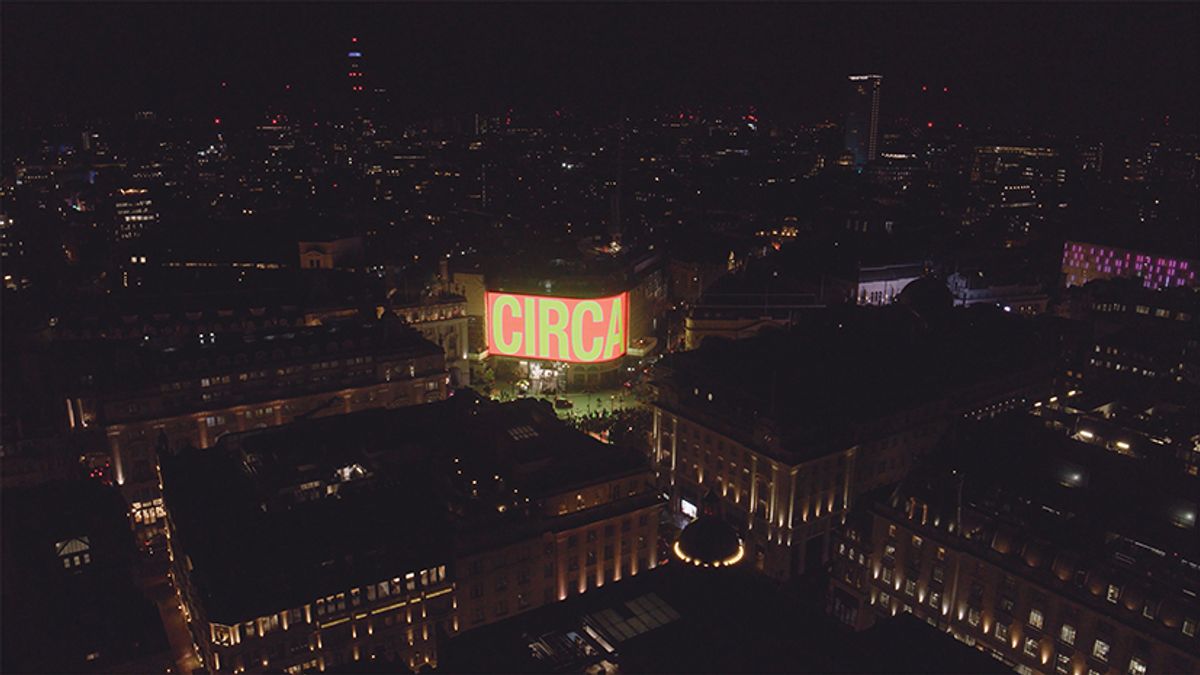 Circa takes place at Piccadilly Circus and across billboards around the world 
Courtesy Circa Art Ltd