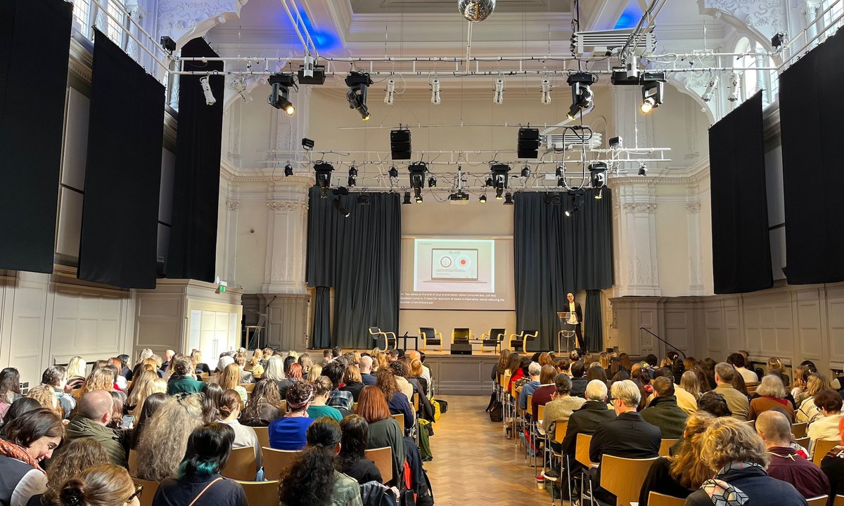 Sustainability organisation Gallery Climate Coalition shuts down volunteer programme, citing a lack of funds Sustainability organisation Gallery Climate Coalition shuts down volunteer programme, citing a lack of funds