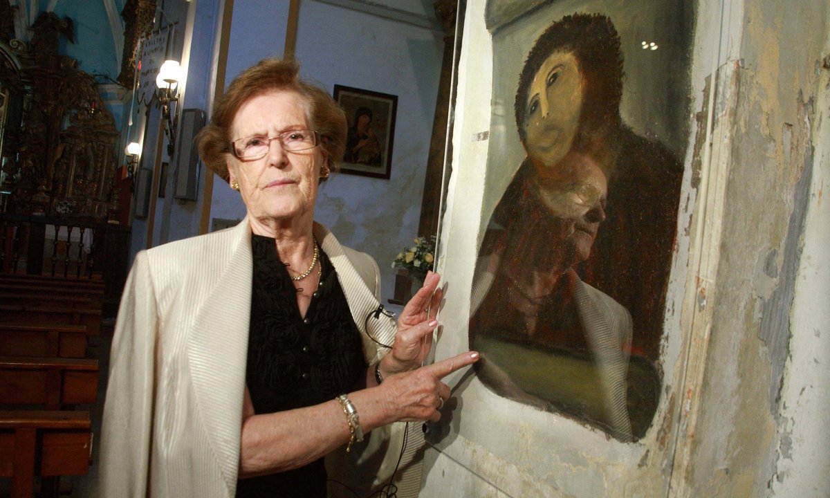 Woman whose botched Jesus fresco became a viral sensation dies, aged 94 – The Art Newspaper Woman whose botched Jesus fresco became a viral sensation dies, aged 94 – The Art Newspaper