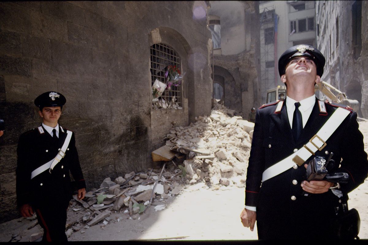 Two police officers in Florence after an attack in 1993 Photo: Alberto Pizzoli/Sygma/Sygma via Getty Images