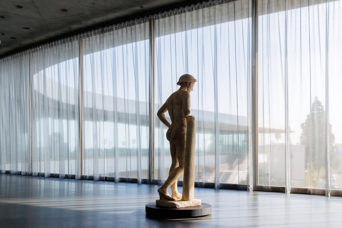 View southeast from exhibition level with The Bateman Mercury (2nd-century copy after a Greek original of the 4th century BC), David Geffen Galleries at Lacma photo © Iwan Baan