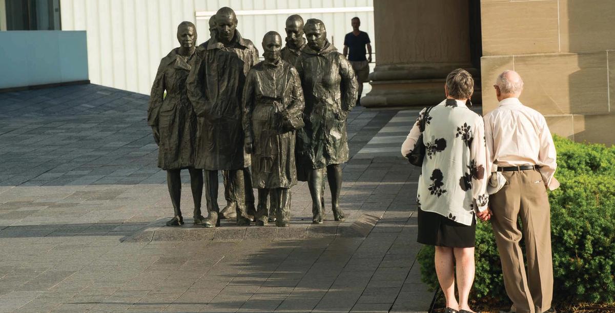 Visitors to the Nelson-Atkins Museum of Art in Kansas City keeping their distance in pre-pandemic times Photo: Mark McDonald; courtesy of the Nelson-Atkins Museum of Art