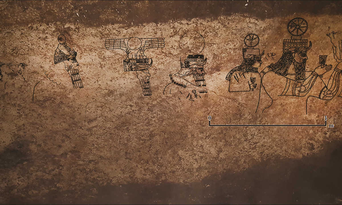 Iron Age rock art depicting ancient Gods discovered beneath Turkish home Iron Age rock art depicting ancient Gods discovered beneath Turkish home