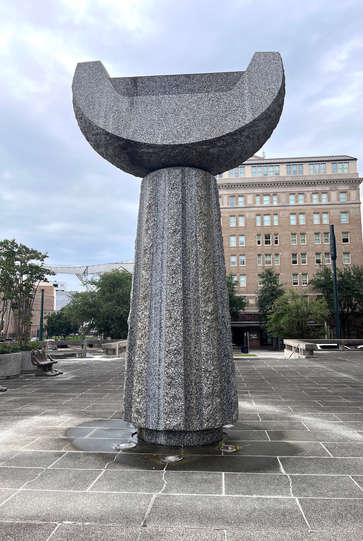 Isamu Noguchi’s Mississippi Fountain (1961-62) Courtesy the New Orleans Museum of Art