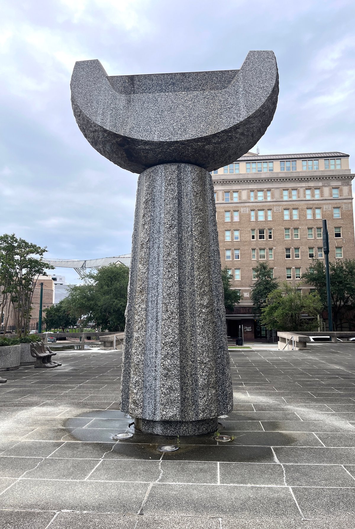 Isamu Noguchi’s Mississippi Fountain (1961-62) Courtesy the New Orleans Museum of Art