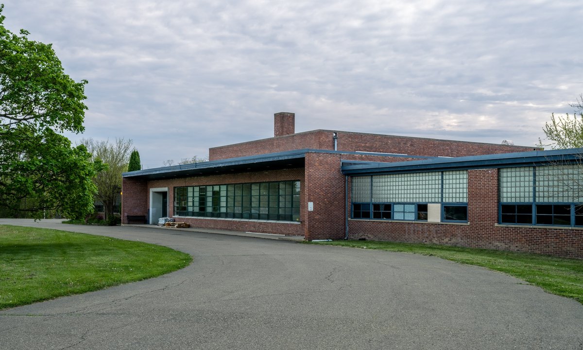 Six galleries turning a school in upstate New York into a collective art space