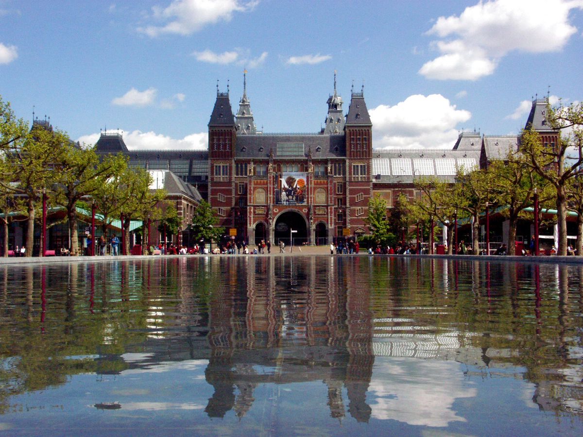 The Rijksmuseum in Amsterdam Photo: Voytikof