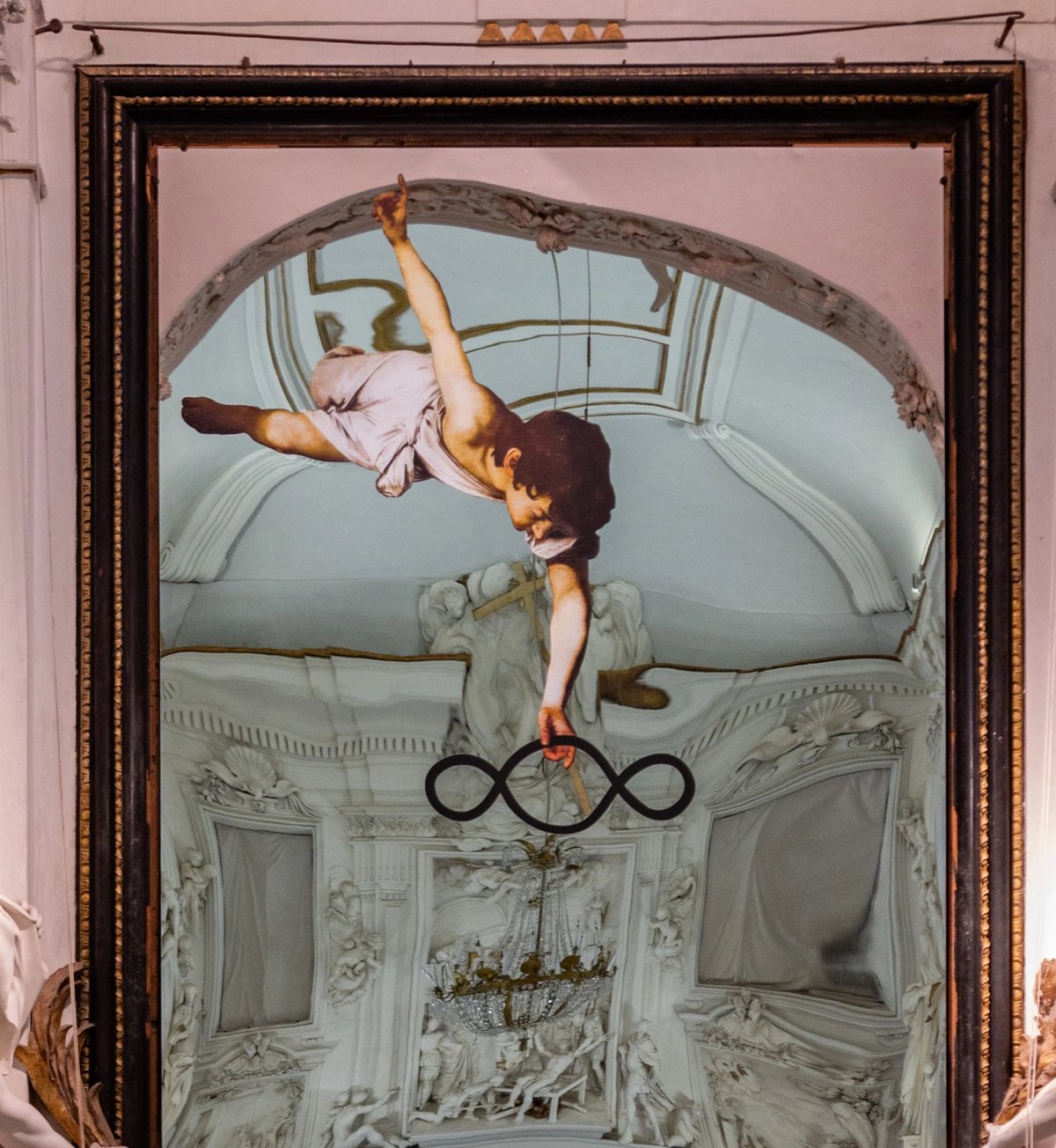 Michelangelo Pistoletto, Annunciazione Terzo Paradiso, on show at the Oratory of Saint Lawrence in Palermo, Sicily
© Maurizio Zambito