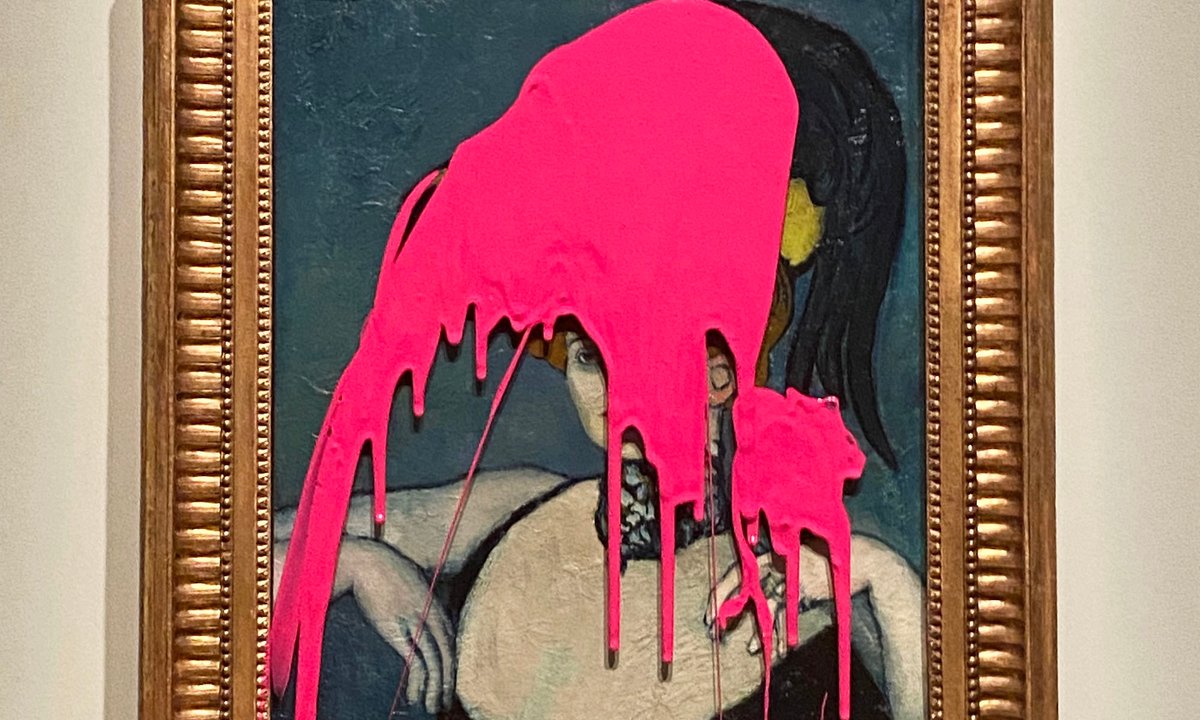 Climate protester splashes pink paint on Picasso work at Montreal Museum of Fine Arts Climate protester splashes pink paint on Picasso work at Montreal Museum of Fine Arts