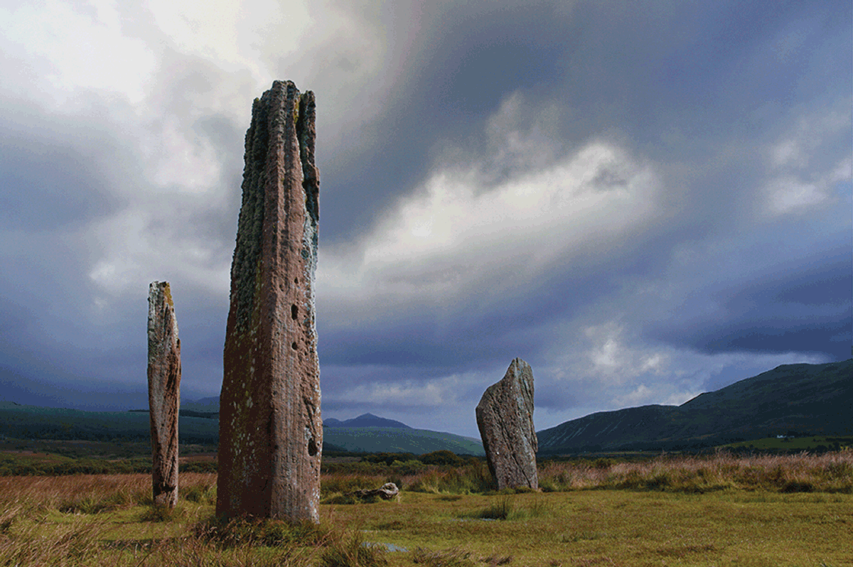 Rocks of ages: Broomend of Crichie, a circle henge in Aberdeenshire, Scotland
Photo: Colin Richards © Fletcher8