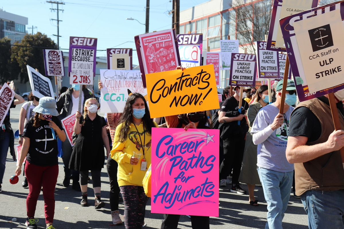 Striking students and staff of the California College of the Arts marching in the Bay Area Courtesy Service Employees International Union (SEIU) Local 1021