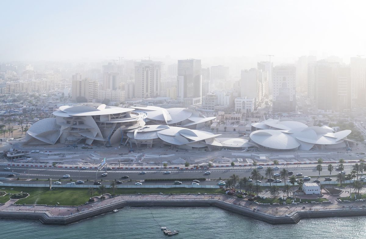 The National Museum of Qatar under construction © Iwan Baan