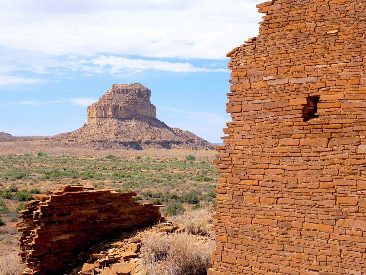 A Pueblo site at Chaco Culture National Historic Park in Chaco Canyon Photo by AlisonRuthHughes via Wikimedia Commons