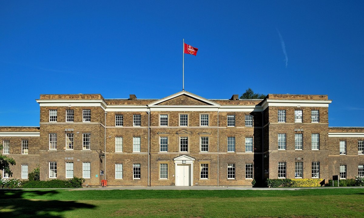 Campaign group threatens legal action over University of Leicester's trans-inclusive museums guidance