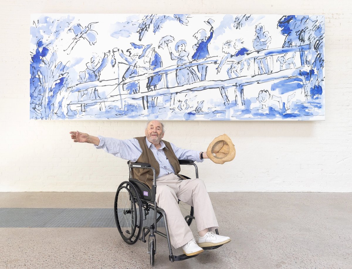 Quentin Blake beside A Bridge to the Past (2026), a new mural commissioned for the Quentin Blake Centre for Illustration
Photo: Benedict Johnson