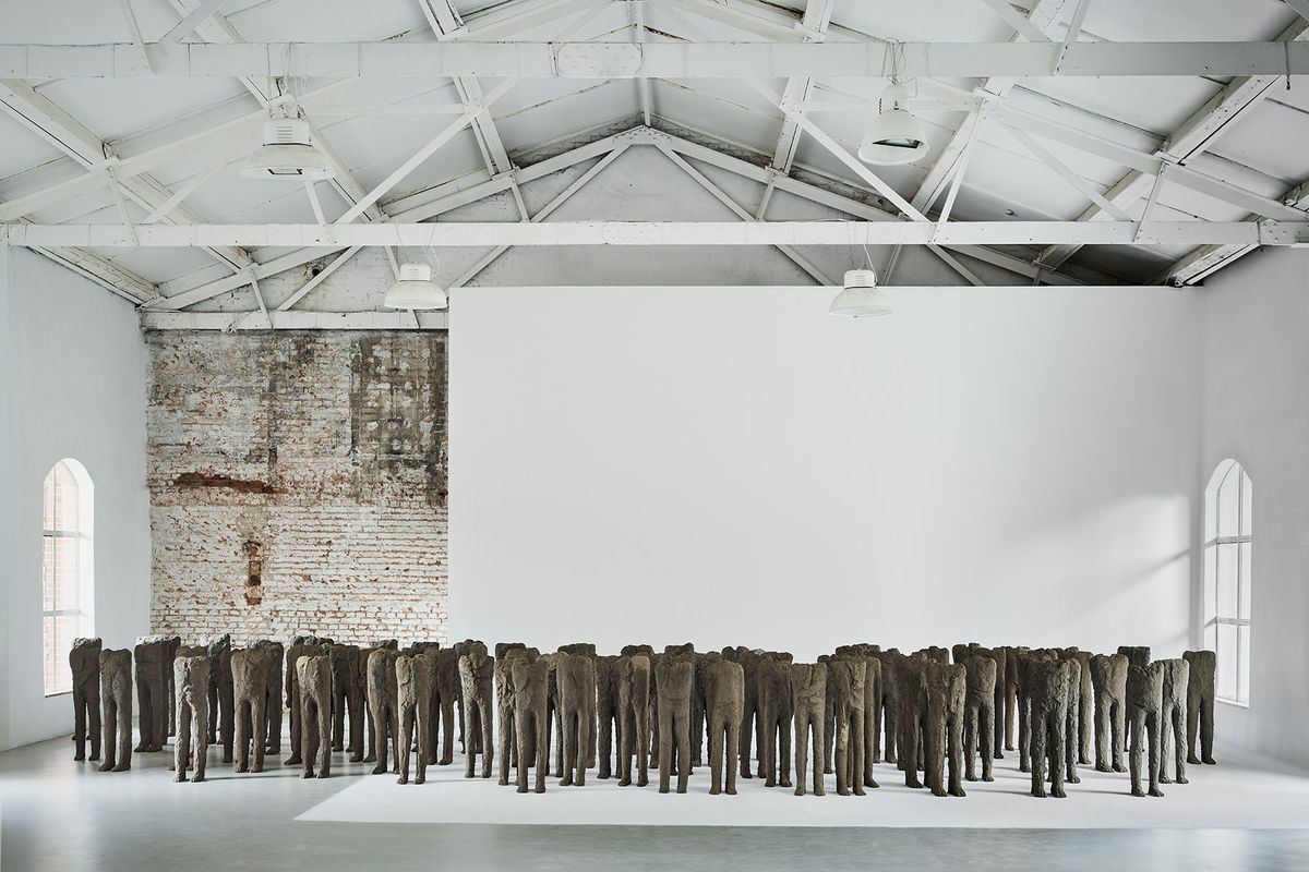 Bambini by Magdalena Abakanowicz. Courtesy of Polswiss Art