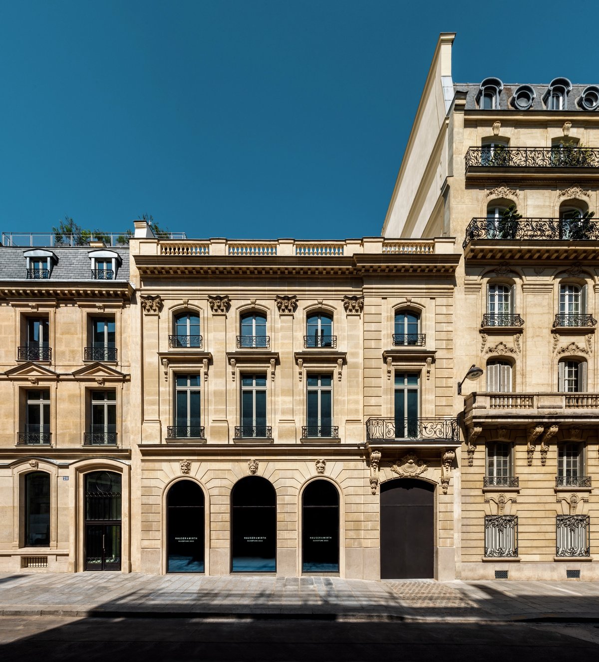 The facade of the new gallery
Courtesy Hauser & Wirth