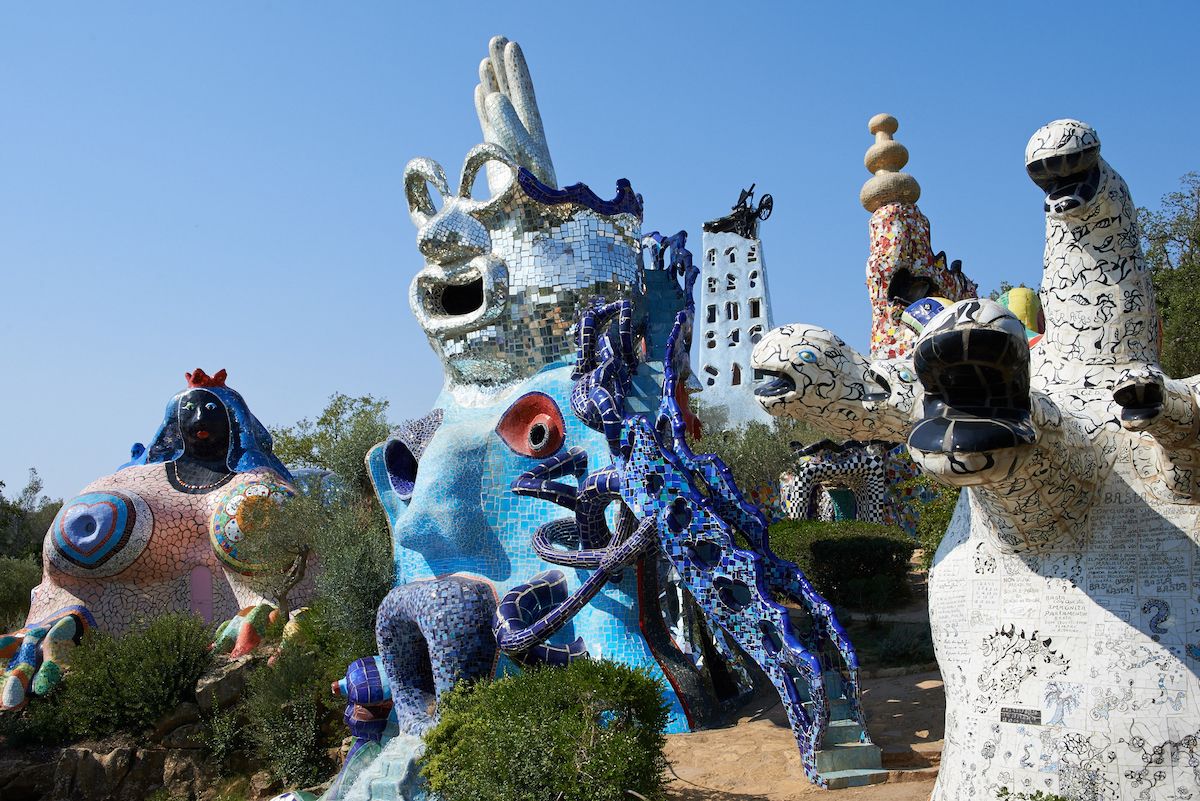 Niki de Saint Phalle's Tarot Garden in Garavicchio, Italy © 2021 Fondazione Il Giardino Dei Tarocchi. Photo: Peter Granser.