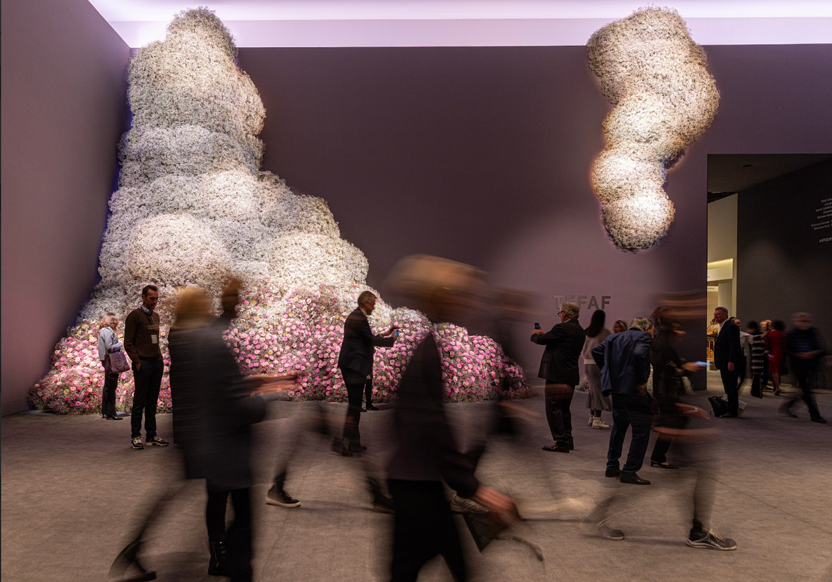 The flower wall at the entrance of Tefaf Maastricht 2023
Photo: Loraine Bodewes