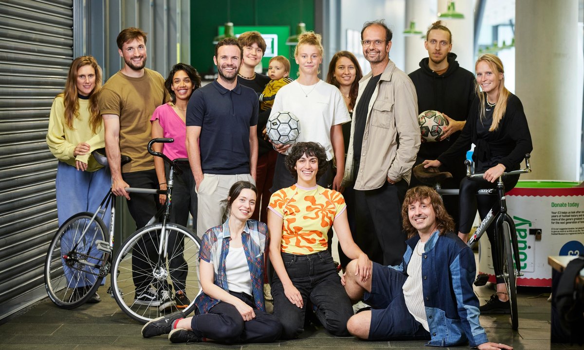 Manchester’s footballing legend goes avant-garde Manchester’s footballing legend goes avant-garde