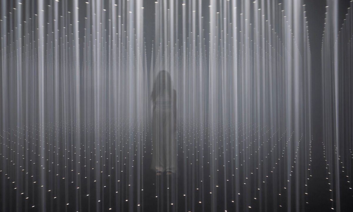 Random International’s newest work combines an immersive experience ...