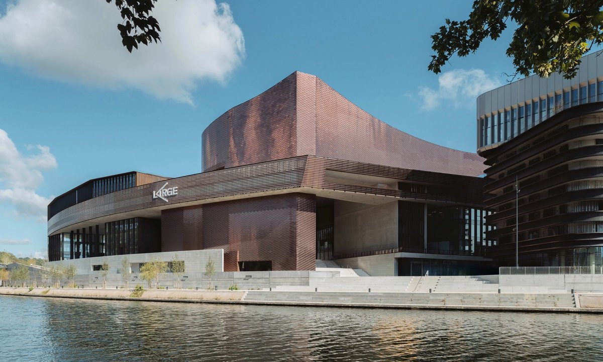 Image accompanying source report: Paris's 'Cursed' Island Gets a $510M Art Centre as 'Large' Opens Its Doors