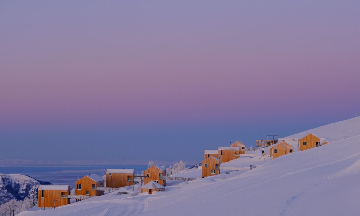 Netflix’s co-founder will redevelop Utah resort into a ‘skiable outdoor art museum’ Netflix’s co-founder will redevelop Utah resort into a ‘skiable outdoor art museum’