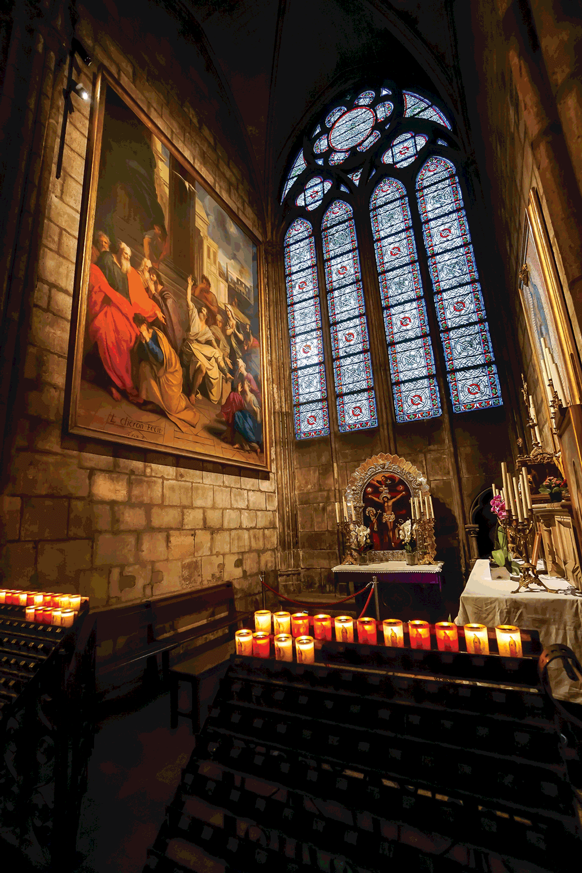 Notre-Dame Cathedral, pictured in 2017. Many experts see the plan to replace undamaged stained-glass windows as a violation of cultural heritage guidelines
Photo: Zefart