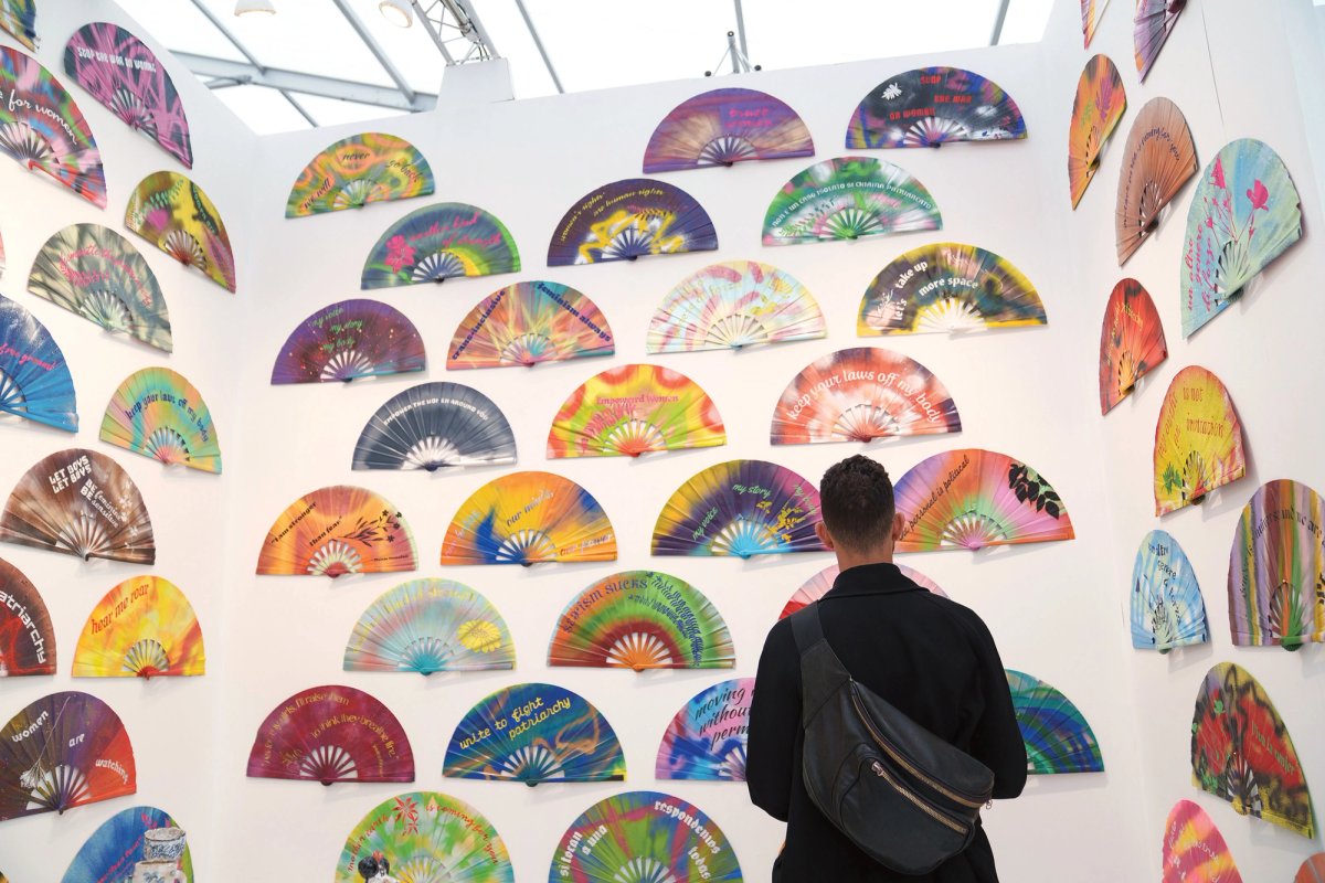 Andrea Bowers, Feminist Fans (2022), at Kaufmann Repetto Photo: Eric Thayer