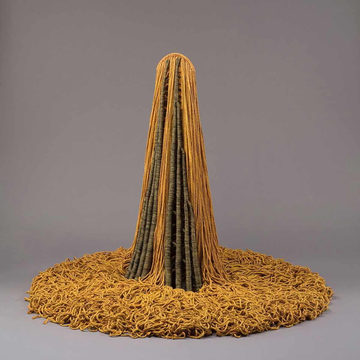 Claire Zeisler, Free Standing Yellow (1968) Art Institute of Chicago; Gift of David Lawrence Fagen, Richard Rees Fagen, and Edward A. Fagen in memory of Mildred and Abel Fagen