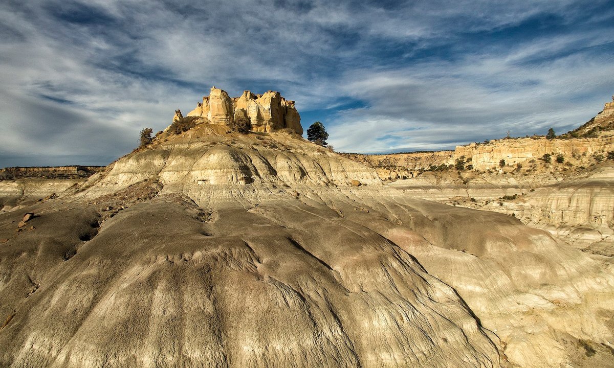 Preservationists urge restrictions on oil and gas exploitation near archaeological sites, parks and monuments in US Southwest Preservationists urge restrictions on oil and gas exploitation near archaeological sites, parks and monuments in US Southwest