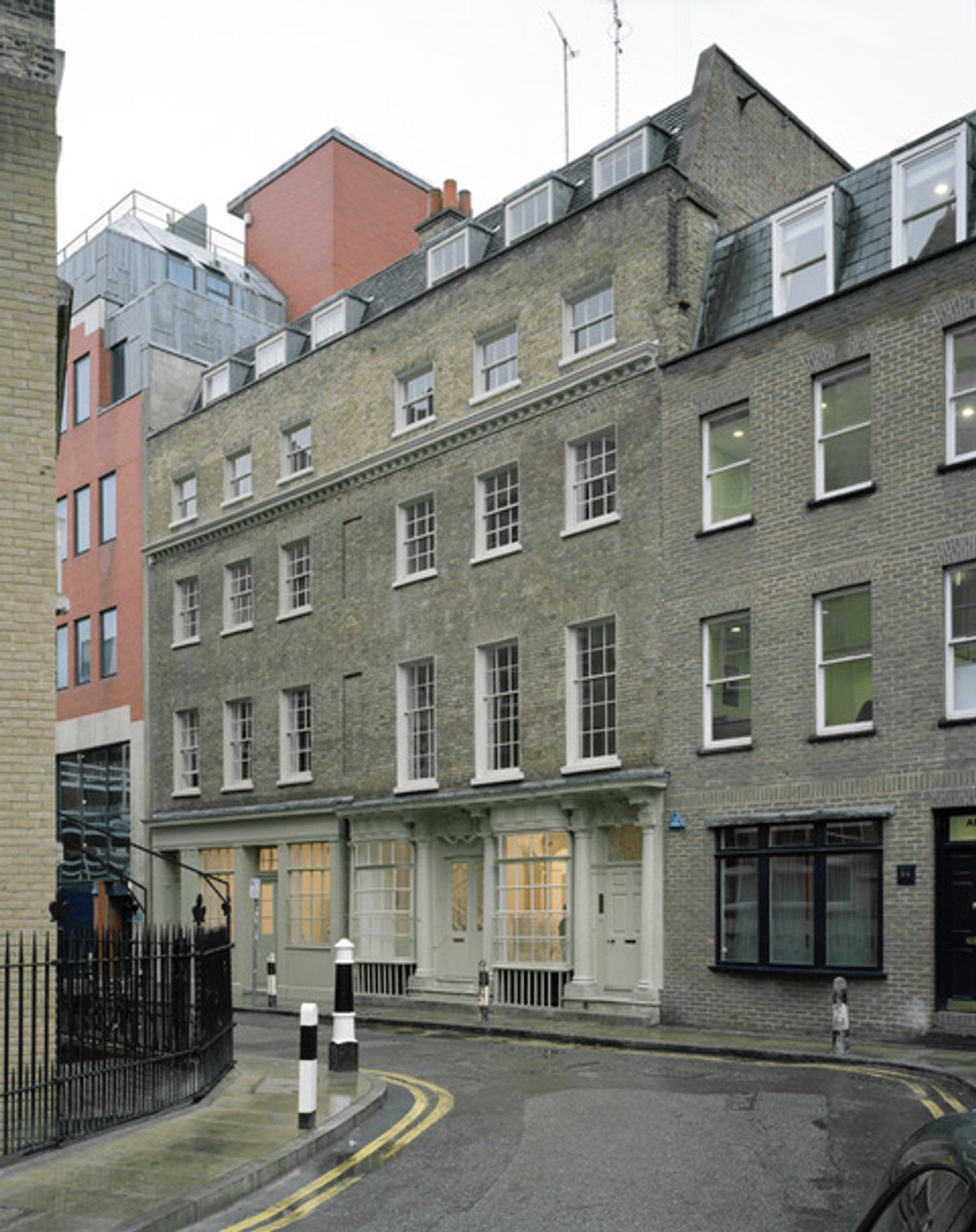 Exterior of the Raven Row space in London's Spitalfields
Photo: David Grandorge