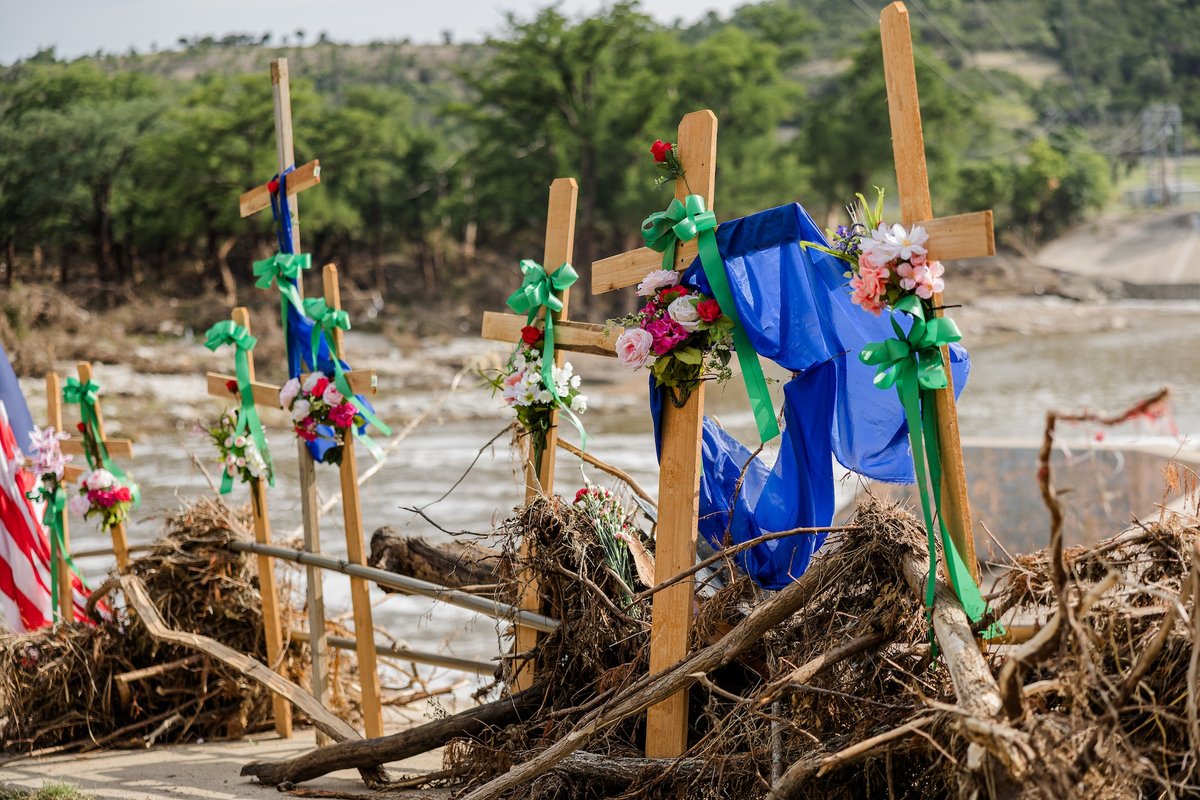 A memorial to victims of the Texas flash floods in Kerrville, Texas Photo by World Central Kitchen, via Flickr