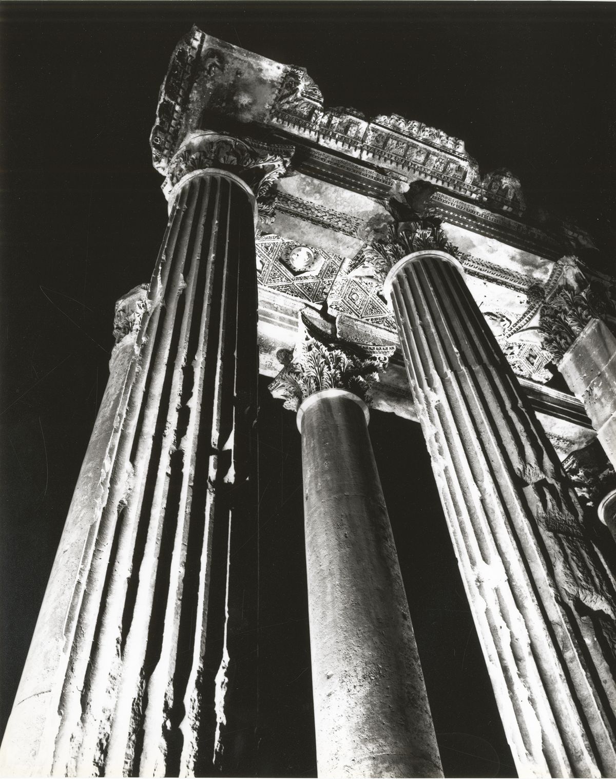 Manoug Alemian: Bacchus Temple at night, 1963 Photographic Collections of the Archives and Special Collections, AUB Libraries