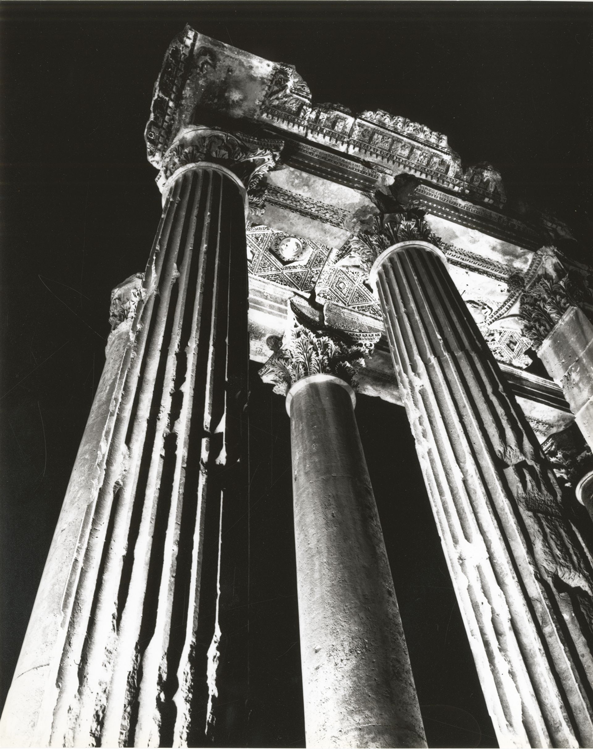 Manoug Alemian: Bacchus Temple at night, 1963 Photographic Collections of the Archives and  Special Collections, AUB Libraries