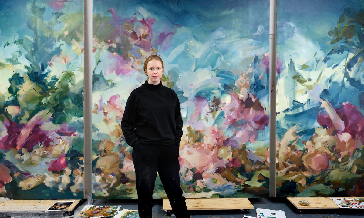 Flora Yukhnovich, painter reinterpreting Outdated Grasp imagery, joins Hauser & Wirth Flora Yukhnovich, painter reinterpreting Outdated Grasp imagery, joins Hauser & Wirth