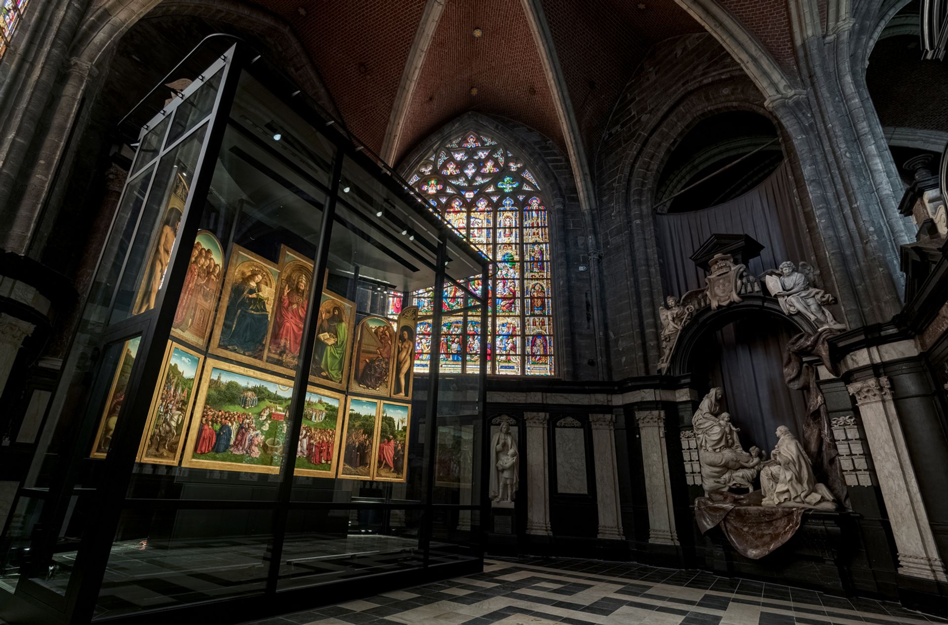 The Ghent Altarpiece will be open during the day Photo: © Cedric Verhelst