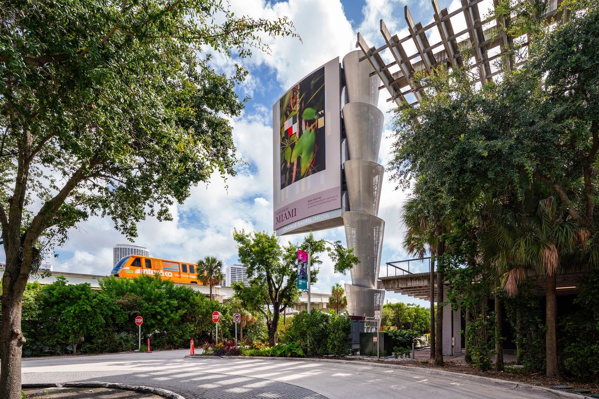 The digital billboard at the Pérez Art Museum Miami Photo by c_cinq, via Flickr