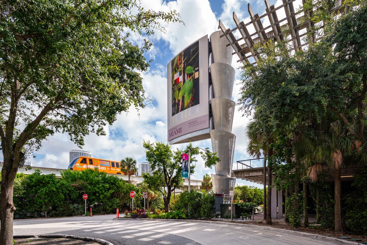 The digital billboard at the Pérez Art Museum Miami Photo by c_cinq, via Flickr