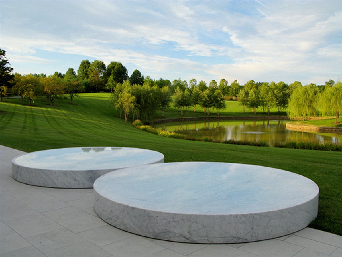 Felix Gonzalez-Torres’s Untitled (1992–95) at Glenstone is "as enticing to geese as it is to visitors", according to Steven O’Banion, the director of conservation at the private institution in Maryland © The artist, courtesy Felix Gonzalez-Torres Foundation, photo Jerry Thompson
