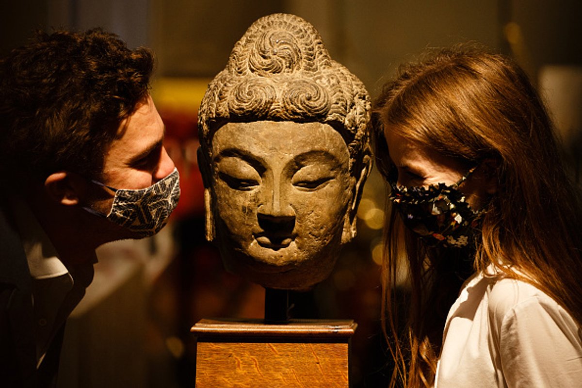 When comparing median hourly pay, women working at Bonhams are now paid 92p for every £1 that men earn © Photo by David Cliff/NurPhoto via Getty Images