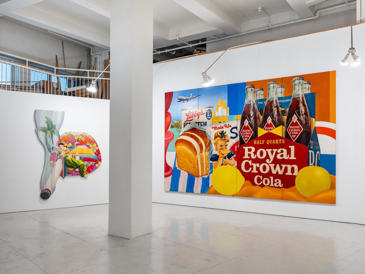 Installation view of Wesselmann x Matsuyama, featuring Tomokazu Matsuyama's Smoke On The Water (2026, left) and Tom Wesselmann's Still Life #35 (1963, right)
Courtesy of the Tom Wesselmann Estate