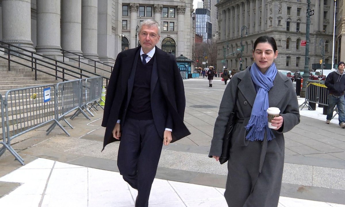 Sotheby’s and Rybolovlev’s lawyers paint contrasting pictures of culpability in fraud trial’s closing arguments Sotheby’s and Rybolovlev’s lawyers paint contrasting pictures of culpability in fraud trial’s closing arguments