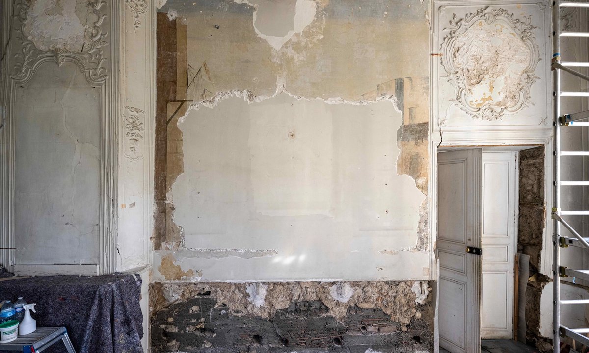 Previously unknown Cezanne work discovered in artist’s family home Previously unknown Cezanne work discovered in artist’s family home