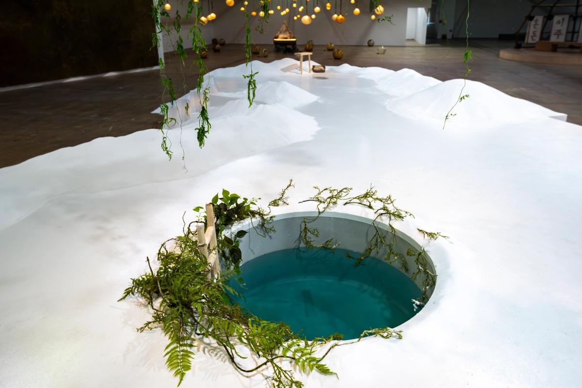 Bianca Bondi, The Long Dark Swim, (2024) Image: courtesy of mor Charpentier