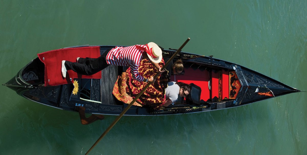 Navigating the numerous national pavilions, the main exhibition and collateral events takes stamina © Marco Secchi