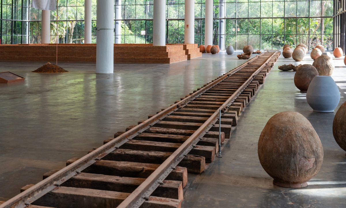 Bienal de São Paulo restricts access to Ibrahim Mahama installation after child falls and breaks his arm while climbing on it Bienal de São Paulo restricts access to Ibrahim Mahama installation after child falls and breaks his arm while climbing on it