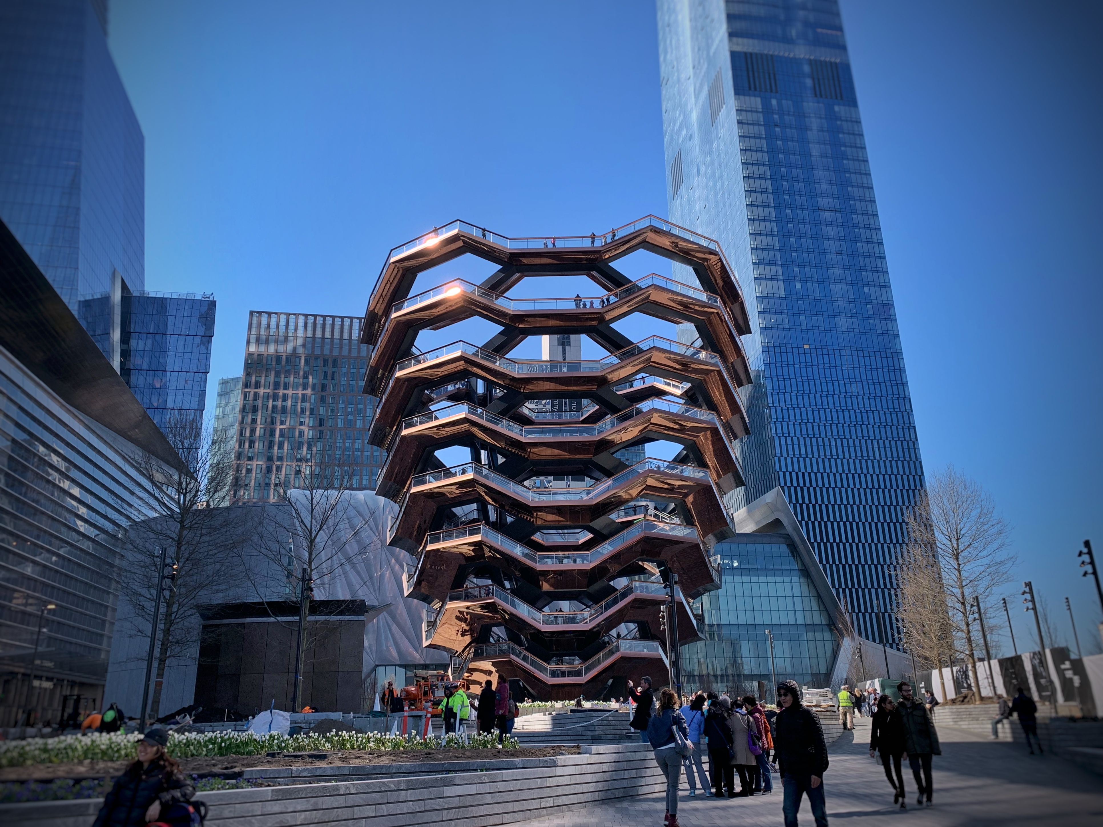 Heatherwick s Vessel closed to the public after third suicide in